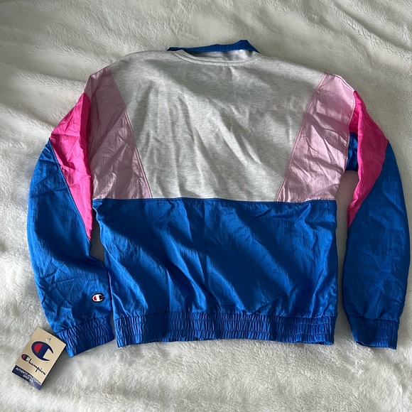 Champion Women’s Mixed Media Pullover 90s NWT - Picture 6 of 6